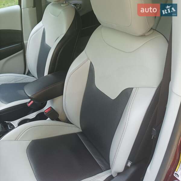 Внедорожник / Кроссовер Jeep Compass 2021 в Житомире