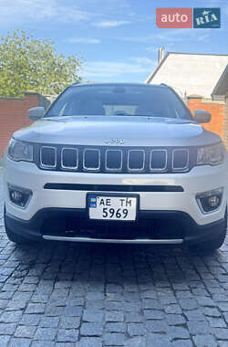 Внедорожник / Кроссовер Jeep Compass 2017 в Днепре