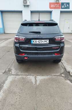 Внедорожник / Кроссовер Jeep Compass 2023 в 