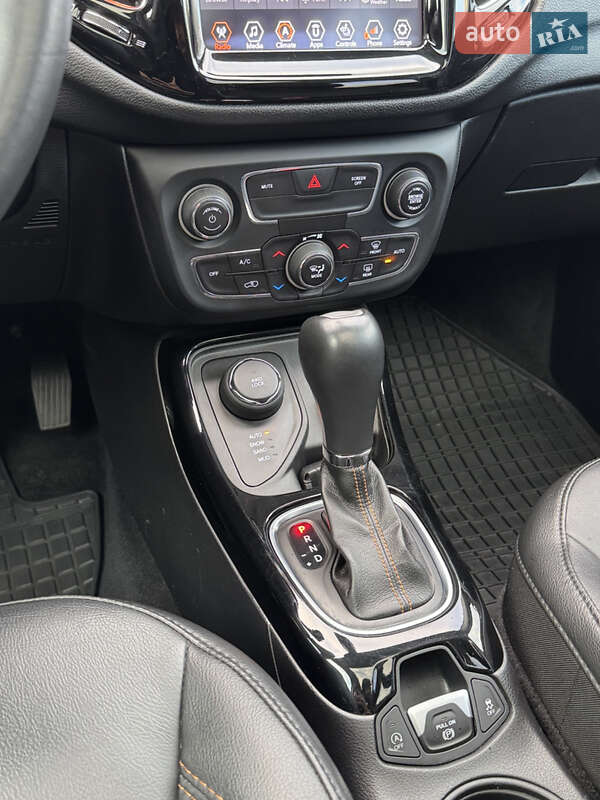 Внедорожник / Кроссовер Jeep Compass 2019 в Харькове