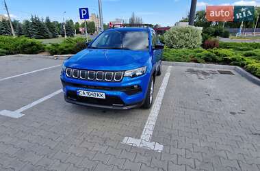 Внедорожник / Кроссовер Jeep Compass 2022 в 