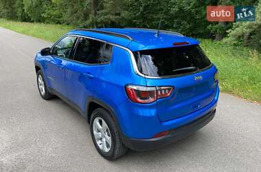 Внедорожник / Кроссовер Jeep Compass 2018 в 