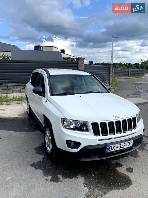 Внедорожник / Кроссовер Jeep Compass 2014 в Нетешине фото 6 Внедорожник / Кроссовер Jeep Compass 2014 в Нетешине