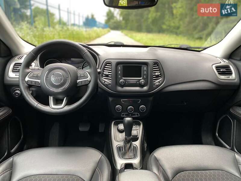 Внедорожник / Кроссовер Jeep Compass 2018 в Киеве