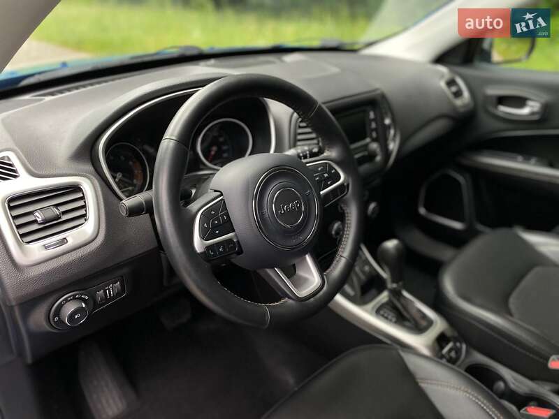 Внедорожник / Кроссовер Jeep Compass 2018 в Киеве