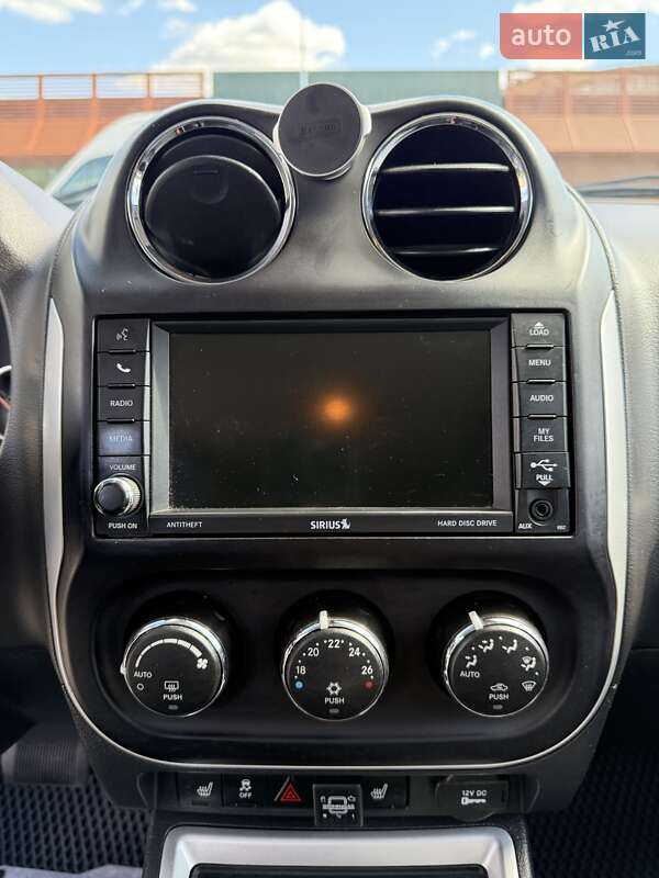 Внедорожник / Кроссовер Jeep Compass 2014 в Кривом Роге