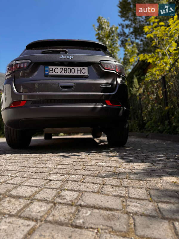 Внедорожник / Кроссовер Jeep Compass 2017 в Львове