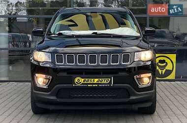 Внедорожник / Кроссовер Jeep Compass 2019 в 