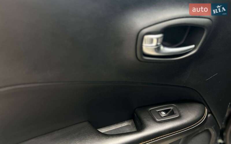 Внедорожник / Кроссовер Jeep Compass 2019 в Ивано-Франковске