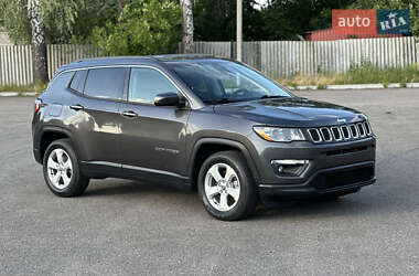 Внедорожник / Кроссовер Jeep Compass 2019 в 