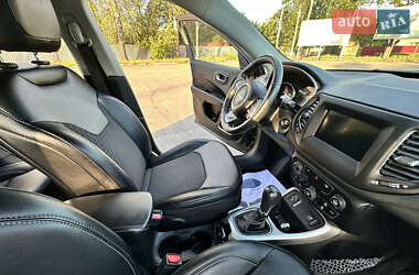 Внедорожник / Кроссовер Jeep Compass 2019 в 