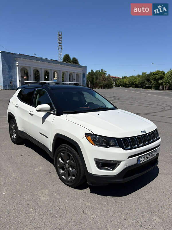 Внедорожник / Кроссовер Jeep Compass 2020 в Ужгороде