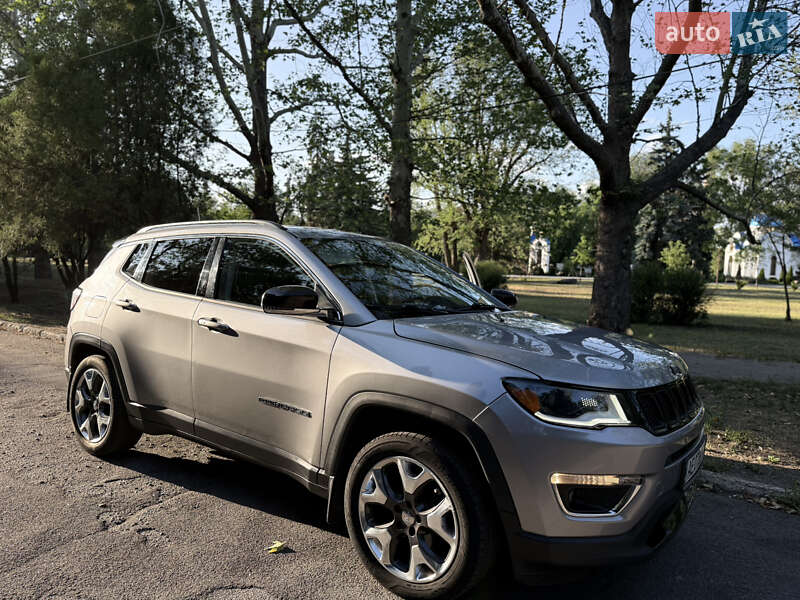 Внедорожник / Кроссовер Jeep Compass 2018 в Никополе