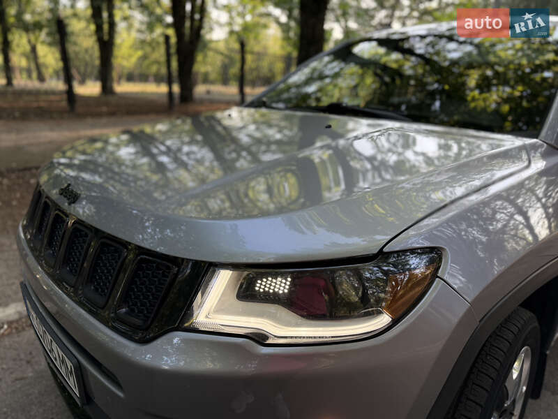 Внедорожник / Кроссовер Jeep Compass 2018 в Никополе