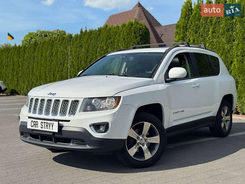 Внедорожник / Кроссовер Jeep Compass 2015 в Стрые