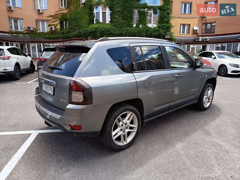 Внедорожник / Кроссовер Jeep Compass 2013 в Киеве фото 11 Внедорожник / Кроссовер Jeep Compass 2013 в Киеве