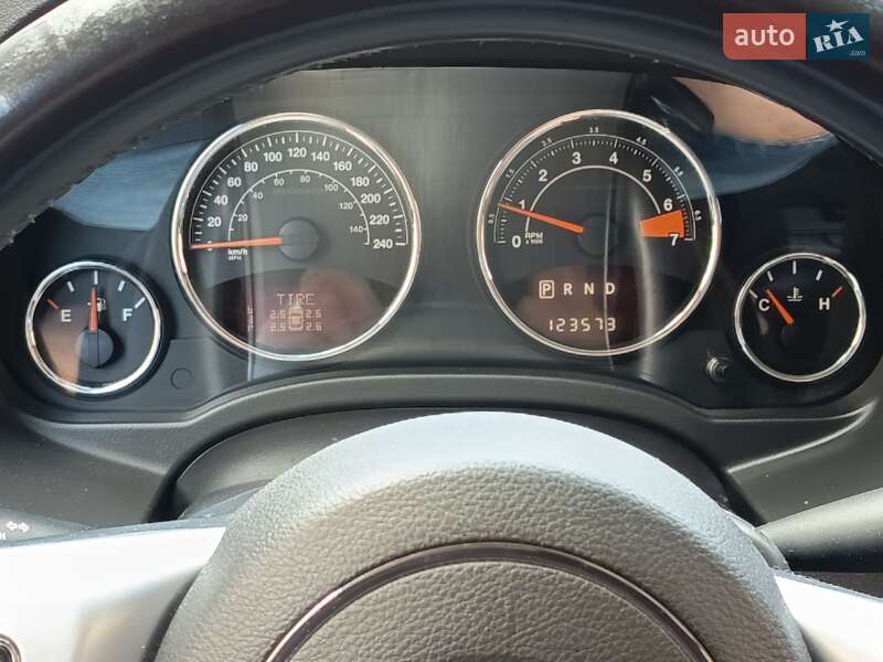 Внедорожник / Кроссовер Jeep Compass 2013 в Киеве фото 28 Внедорожник / Кроссовер Jeep Compass 2013 в Киеве