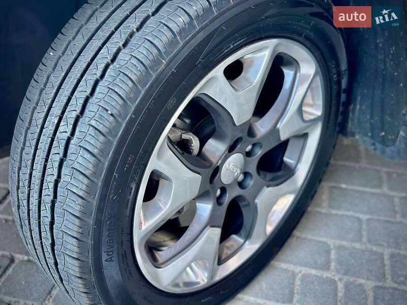 Позашляховик / Кросовер Jeep Compass 2019 в Житомирі