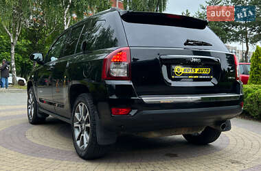 Позашляховик / Кросовер Jeep Compass 2013 в 