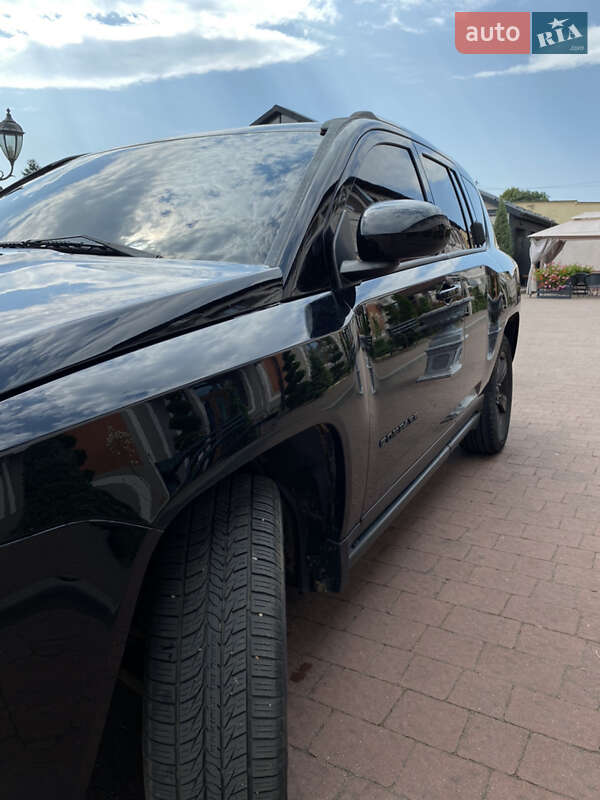 Внедорожник / Кроссовер Jeep Compass 2014 в Стрые