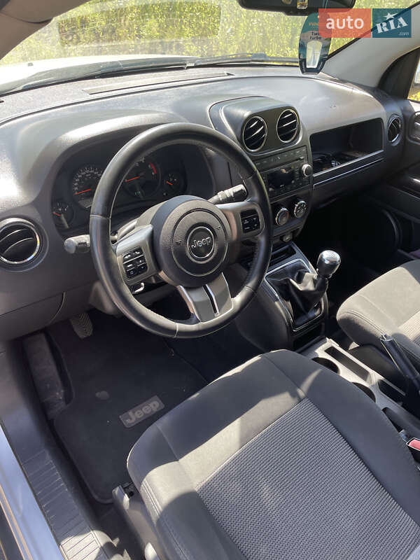 Внедорожник / Кроссовер Jeep Compass 2011 в Львове