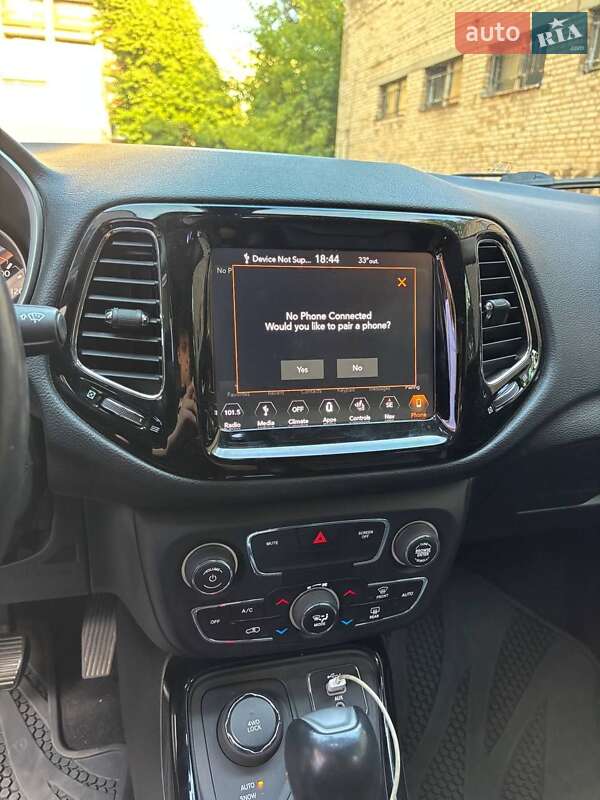 Внедорожник / Кроссовер Jeep Compass 2019 в Киеве