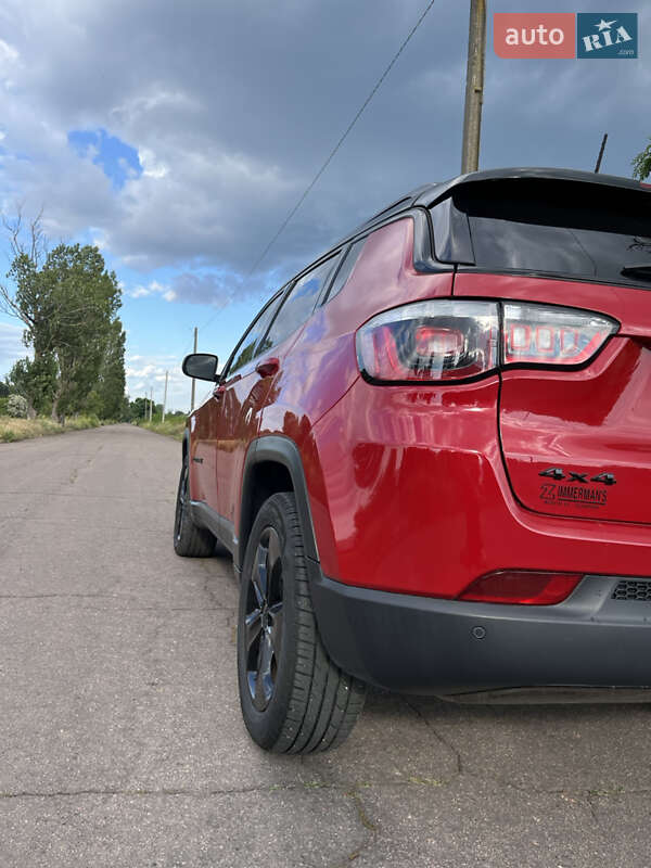 Внедорожник / Кроссовер Jeep Compass 2018 в Верхнеднепровске