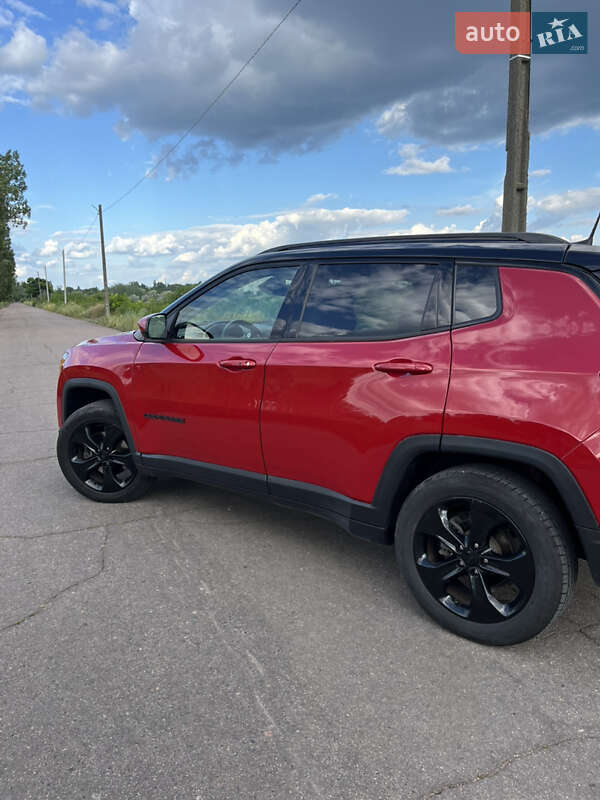 Внедорожник / Кроссовер Jeep Compass 2018 в Верхнеднепровске