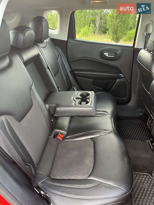 Внедорожник / Кроссовер Jeep Compass 2018 в Верхнеднепровске