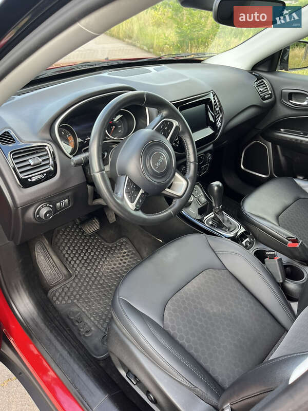 Внедорожник / Кроссовер Jeep Compass 2018 в Верхнеднепровске