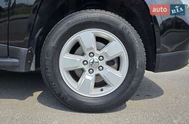 Внедорожник / Кроссовер Jeep Compass 2015 в 