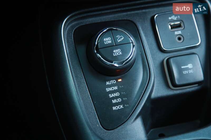 Внедорожник / Кроссовер Jeep Compass 2019 в Харькове