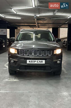 Внедорожник / Кроссовер Jeep Compass 2017 в 