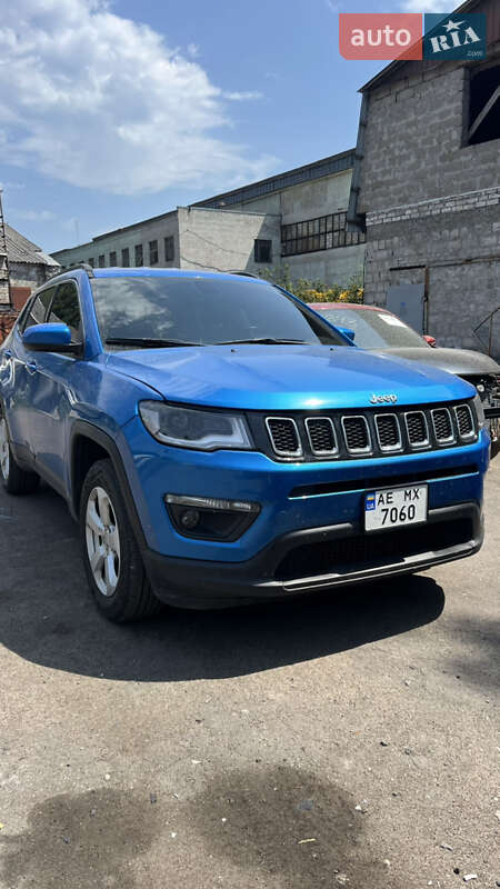 Внедорожник / Кроссовер Jeep Compass 2017 в Каменском
