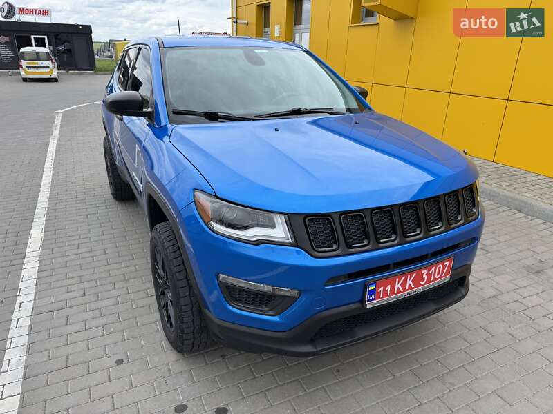Внедорожник / Кроссовер Jeep Compass 2020 в Ровно