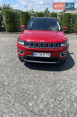 Внедорожник / Кроссовер Jeep Compass 2020 в 