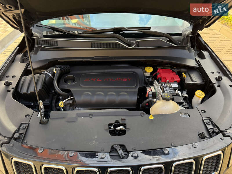 Внедорожник / Кроссовер Jeep Compass 2018 в Белой Церкви