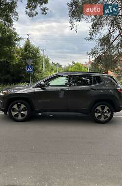 Позашляховик / Кросовер Jeep Compass 2017 в 