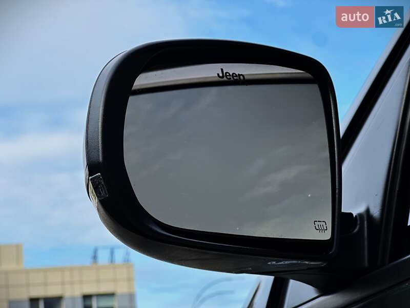 Внедорожник / Кроссовер Jeep Compass 2020 в Киеве