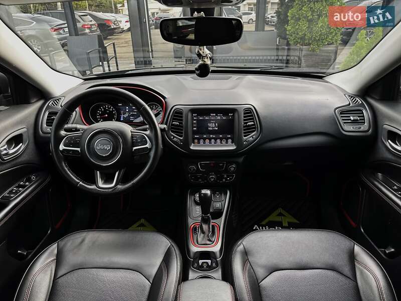 Внедорожник / Кроссовер Jeep Compass 2020 в Киеве