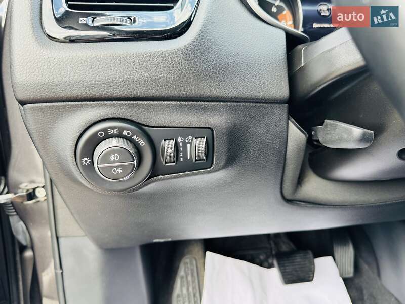 Внедорожник / Кроссовер Jeep Compass 2019 в Киеве