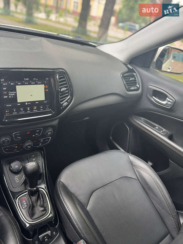 Внедорожник / Кроссовер Jeep Compass 2018 в Сумах