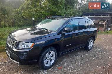 Внедорожник / Кроссовер Jeep Compass 2011 в Путиле