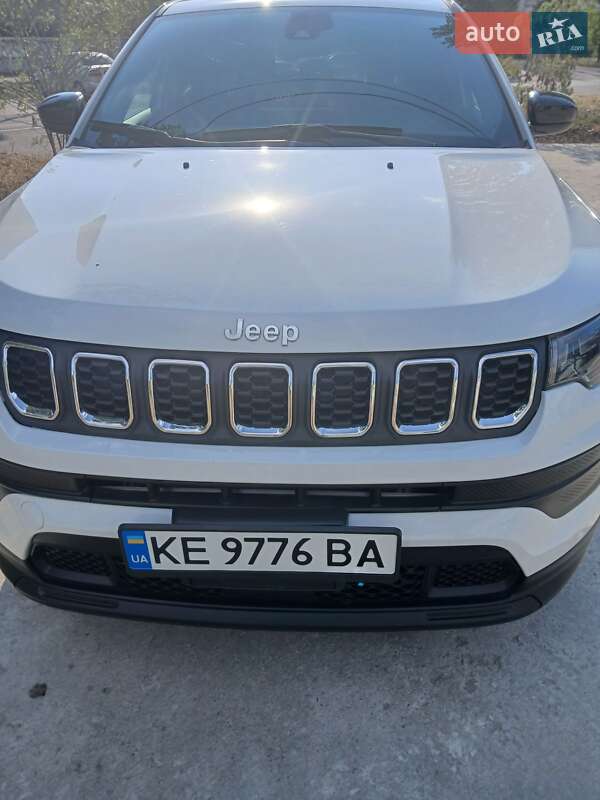 Внедорожник / Кроссовер Jeep Compass 2024 в Каменском
