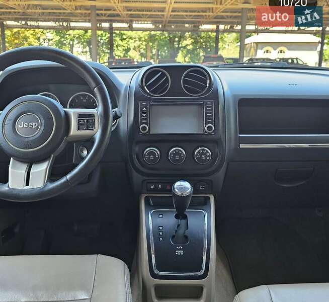Позашляховик / Кросовер Jeep Compass 2012 в Баришівка