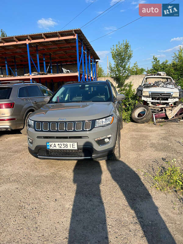 Внедорожник / Кроссовер Jeep Compass 2019 в Львове