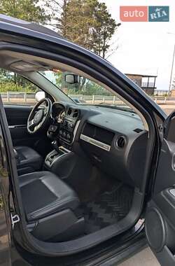 Внедорожник / Кроссовер Jeep Compass 2016 в 