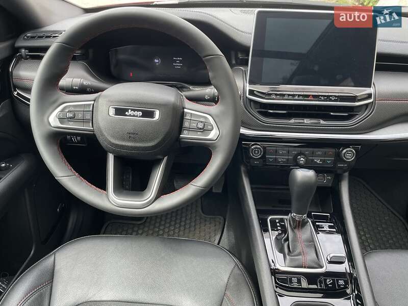 Внедорожник / Кроссовер Jeep Compass 2023 в Киеве