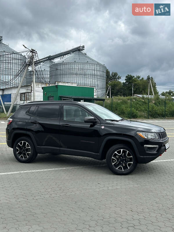 Внедорожник / Кроссовер Jeep Compass 2020 в Киеве