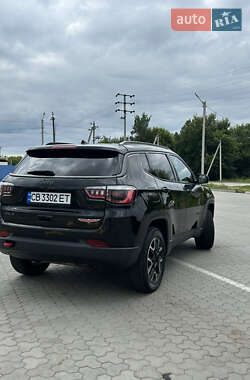 Внедорожник / Кроссовер Jeep Compass 2020 в 